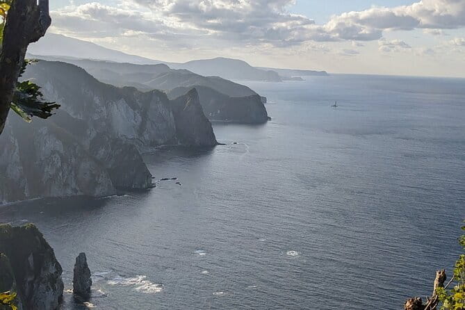 Sea Kayaking Tour – Otaru Coastal Adventure - Meeting at SUNNY SIDE UP Sea Kayaking and Mountain Tours in Shioya