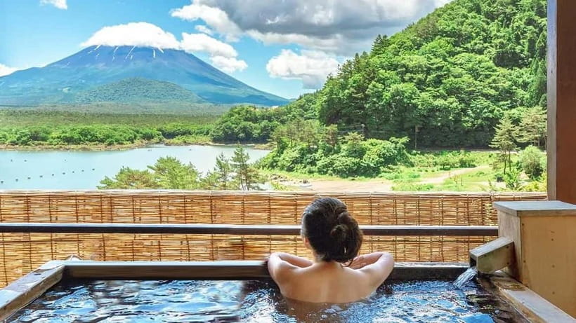 [Seasonal Limited] Mt. Fuji 5th Station &Hot Spring Day Tour - The guide experience: small-group flow and multilingual help