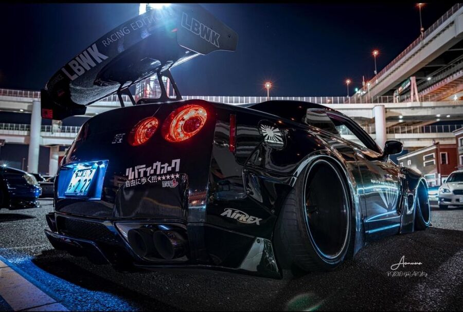 Secret Car Meet: R34 Skyline Car Club Membership - Why a Skyline R34 Car Club Night in Tokyo Feels Different