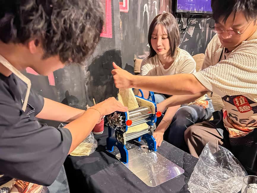 Shibuya: Ramen Dojo Tokyo | Make All 3 (Tonkotsu/Shoyu/Miso) - Getting There and Meeting at the Right Place
