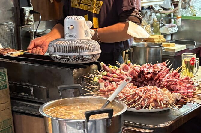 Shinjuku: Food Tour - 15 Dishes & 3 Drinks at 4 Eateries - Shinjuku Golden Gai: Tiny Bars, Big Social Energy