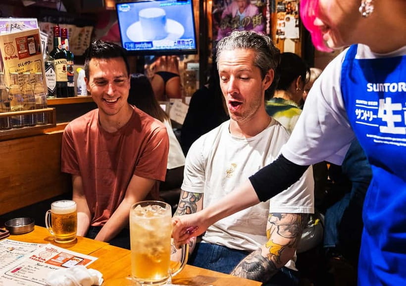 Shinjuku: Food Tour - 15 Dishes at 4 local eateries - Stop 2: Kabukicho for Izakaya-Style Choices and Street-Level Energy