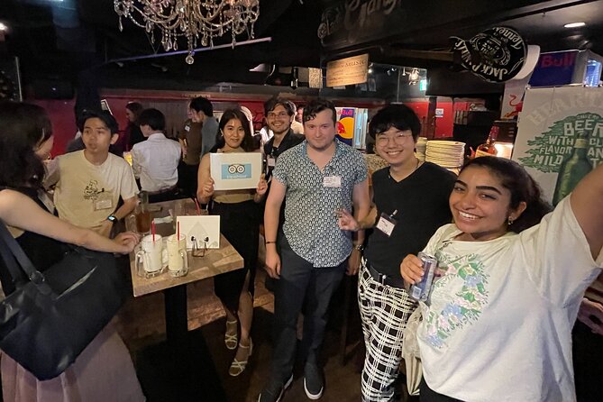 Shinjuku Locals &Traveller Meet&Drink Experience Solo going Party - The social mix you can expect in a Shinjuku crowd