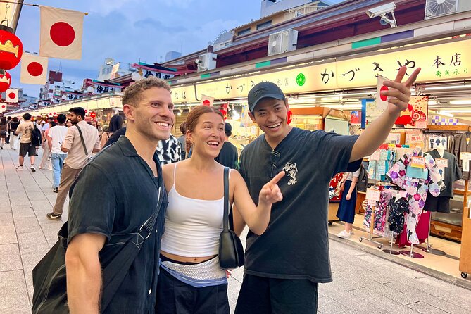 Shinjuku: Private Bar Hopping - Key Points to Know Before You Go