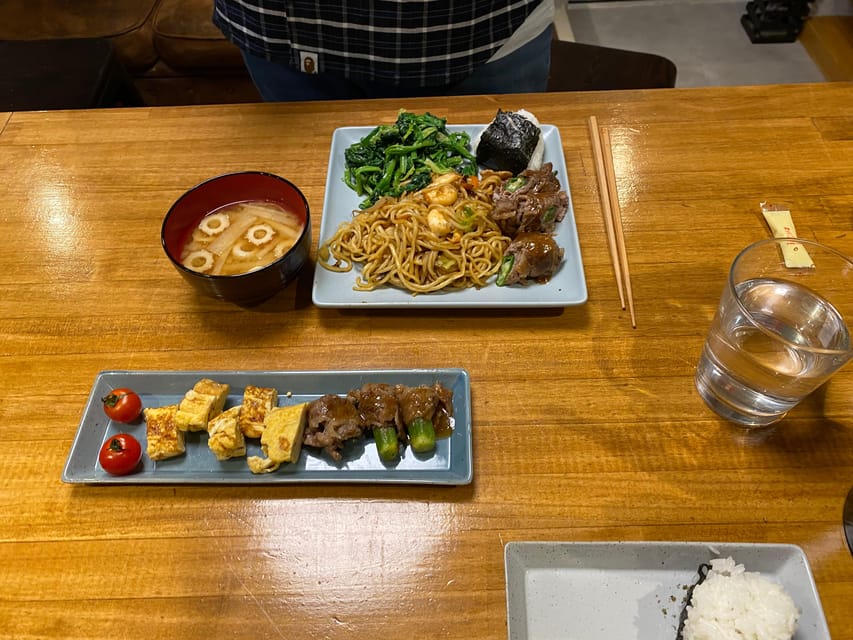 Shinjuku Tokyo: Authentic Japanese Home-Style Culinary Class - The Setup in the Shinjuku Kitchen Studio: Where You Start and What You Do First