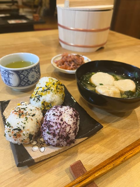 Takayama: Onigiri and miso soup making at a buddhist temple - Key things you’ll remember from this temple cooking hour