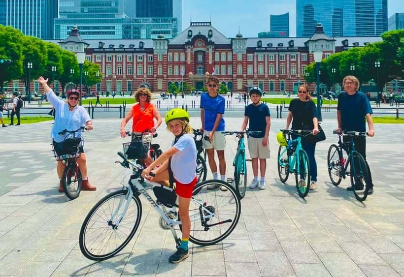 Tokyo: 3-Hour Bike or E-Bike City Highlights Tour - Meeting at the Commodore Perry statue, then rolling out on Bianchi or Fuji