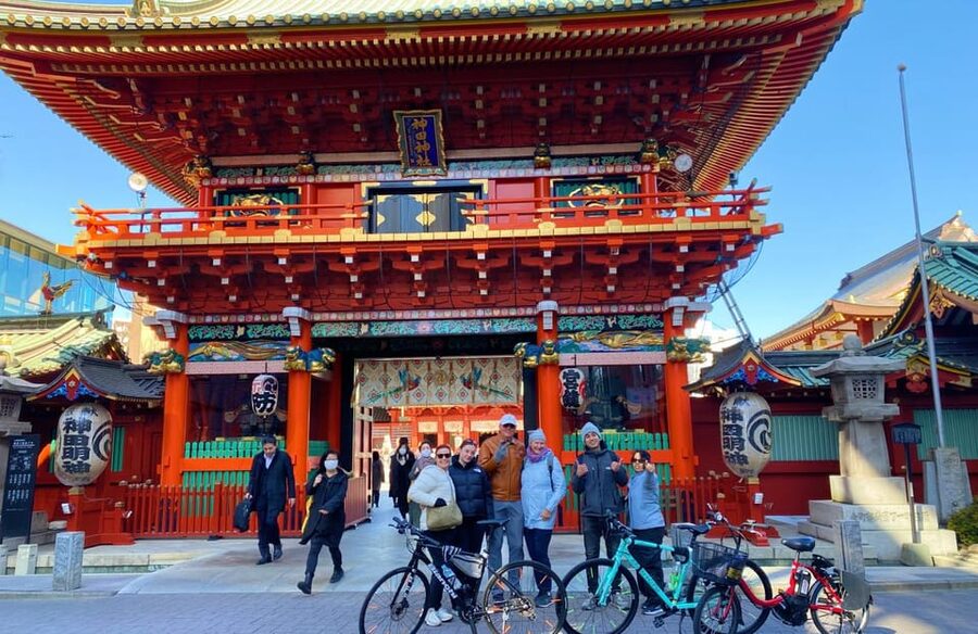 Tokyo: 3-Hour Bike or E-Bike Tour of City's Hidden Gems - Key highlights at a glance