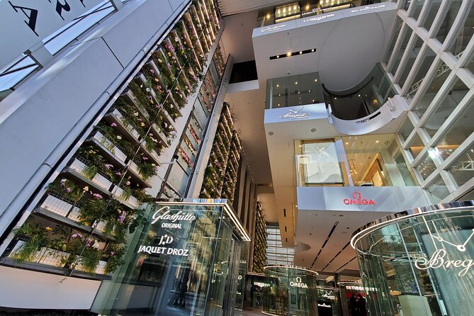 Tokyo Architecture and Contemporary Art Walking Tour with a local guide - Key Things You’ll Notice on This Tour
