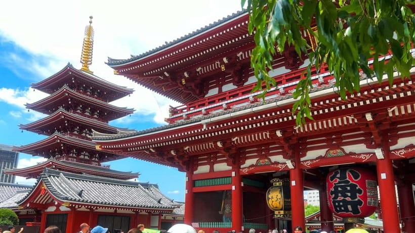 Tokyo: Asakusa and Tokyo’s Oldest Temple Senso-ji Tour - Start at Starbucks Asakusa Station, then follow the lanterns