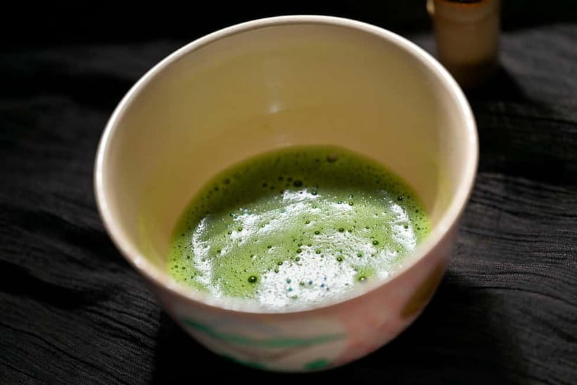 Tokyo: Asakusa Kimono Dressing and Matcha Experience - Geta Sandals and Kimono Comfort: What to Expect Walking in Asakusa