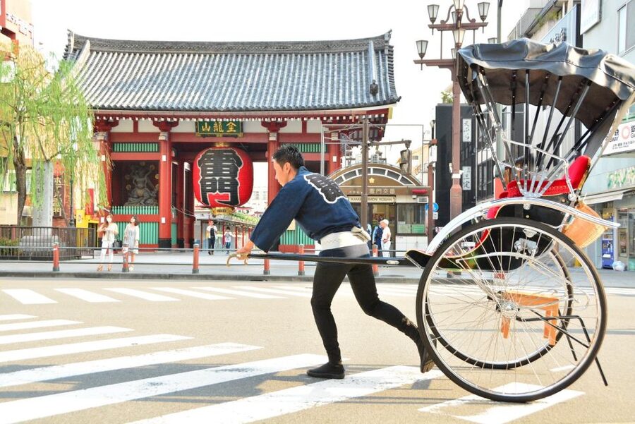 Tokyo: Asakusa Sightseeing Tour by Rickshaw - A human-paced Asakusa tour, right where Tokyo feels old