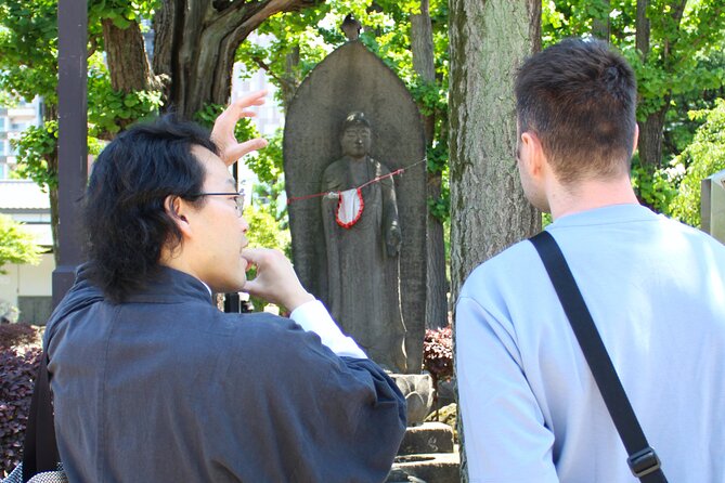 Tokyo: Asakusa Walking Tour with Japanese Comedian - Price and time: what you really get for $31