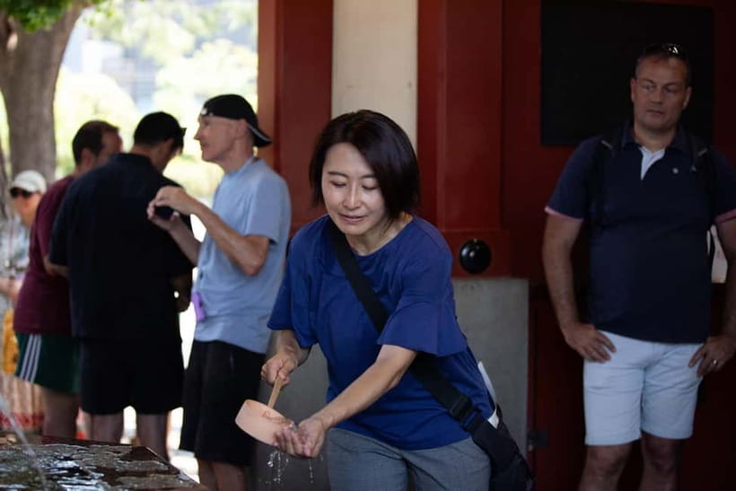 Tokyo: Asakusa Walking Tour with Sensoji Temple Visit - Finishing at Azuma Bridge: A Clean Ending Point for Lunch and Onward Strolls
