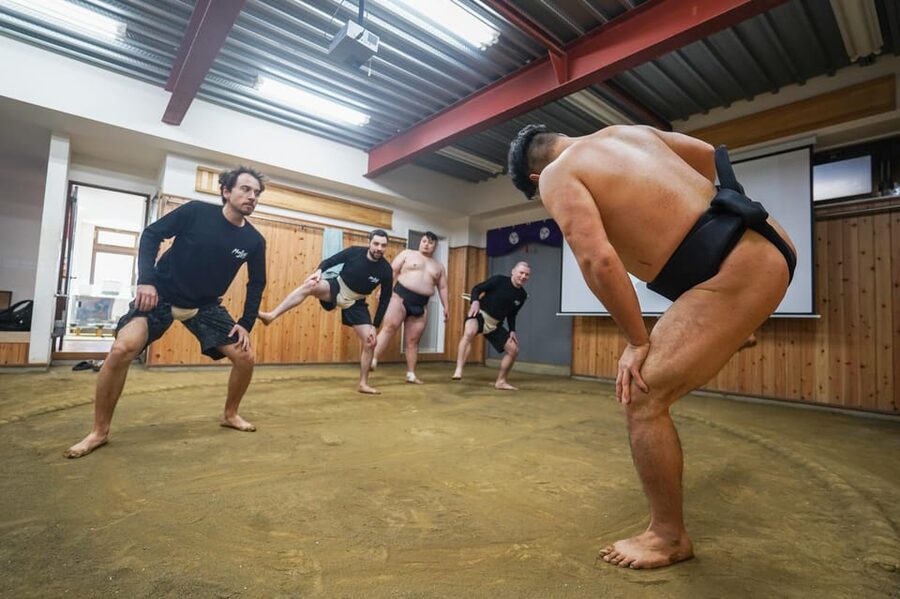 Tokyo: Authentic Sumo Wrestling Experience with Lunch - Key things that make this sumo day special