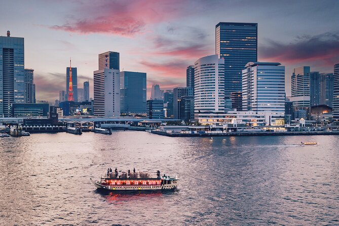 Tokyo Bay Yakatabune Dinner/Day Cruise with Japan Show and Drinks - The onboard show: shamisen music and hosts like Karen, YoYo, and Sheila