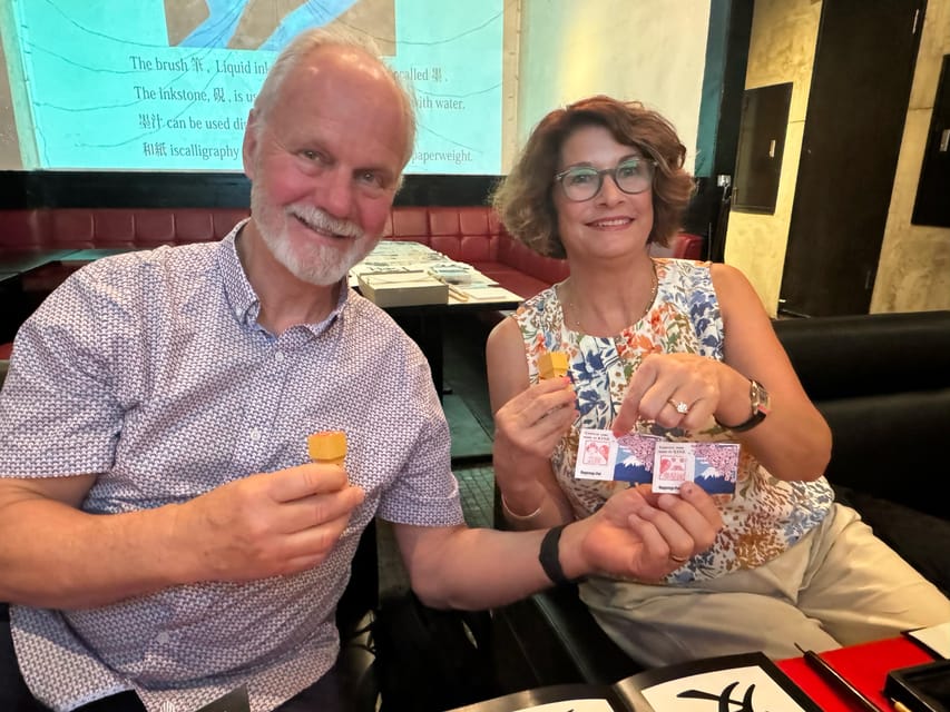 Tokyo: Calligraphy on Kanji Fan & Scroll with Drink - Practical tips so your kanji turns out better
