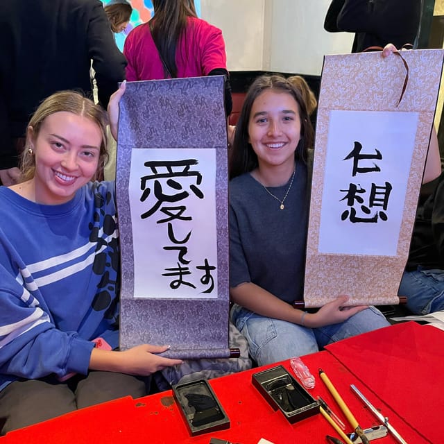 Tokyo: Calligraphy on Kanji Fan & Scroll with Drink - Matcha latte and drink pairing, then steady practice