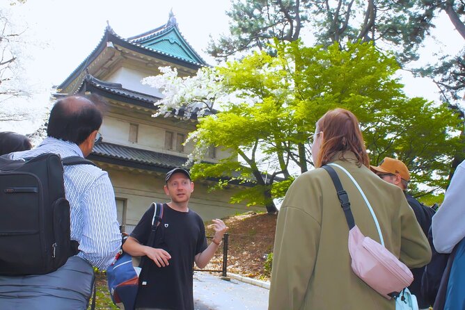 Tokyo Castle, Imperial Palace, Shogun & Garden Walking Tour - East Gardens are the real star of this Tokyo palace walk