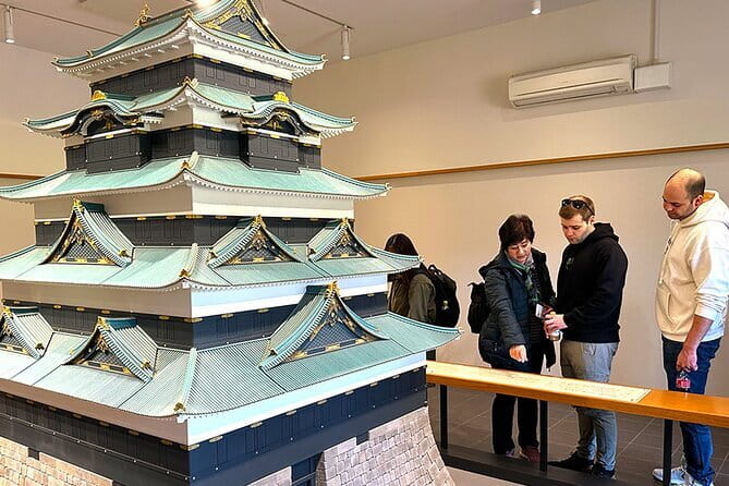 Tokyo Castle & Imperial PalaceーShogun Walking Tour - Key Things You Should Notice on This Walk