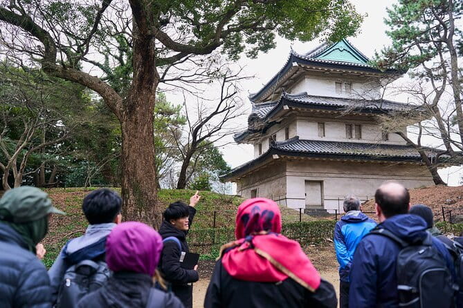 Tokyo Castle & Imperial PalaceーShogun Walking Tour - Sakurada Tatsumi Yagura: The Fortification Story Starts Early