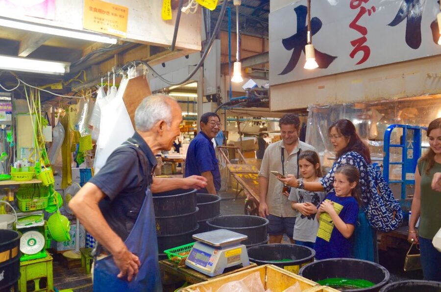 Tokyo: Classic Tsukiji Food Tour - The shrine and the 300-year lens on food culture
