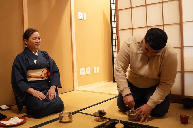 Tokyo Customized Private Tour (Must See Places in 1 Day) - Shinjuku Golden Gai and garden time: how to balance city intensity