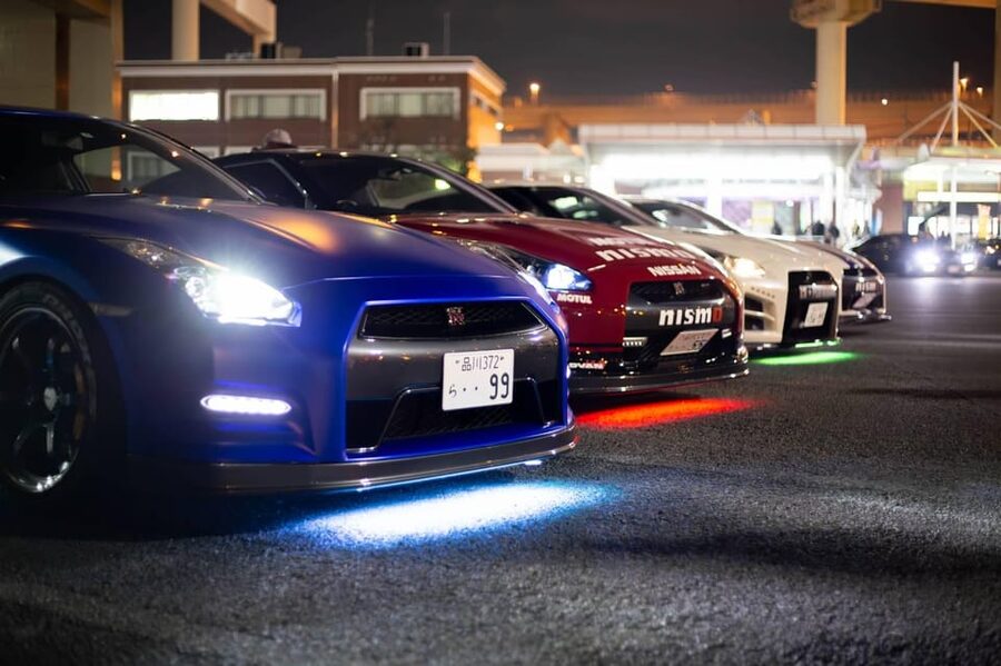 Tokyo: Daikoku Self-Drive R35 GT-R Custom Car Experience - Tokyo Tower Photos: Short Stop, Big Landmark Payoff