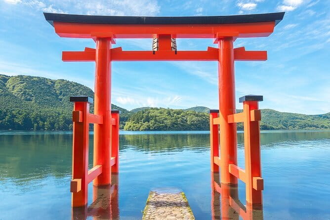 Tokyo Day Tour in Mt. Fuji, Lake Ashi Cruise and Owakudani Cable - A one-day Mt. Fuji hit list from Tokyo