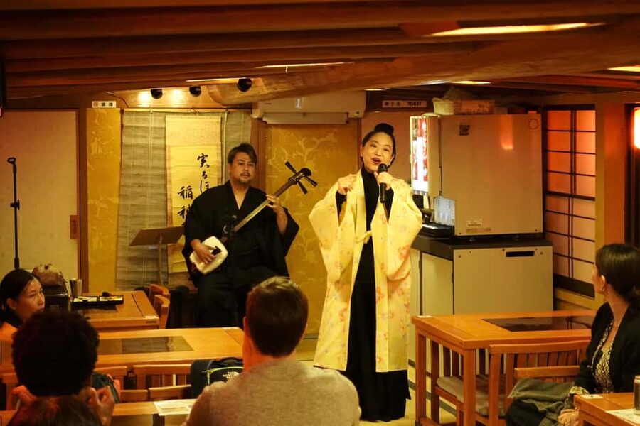 Tokyo Dinner Cruise & Tradition Show & Drinks & Tokyo Tower - Tokyo Bay on a yakatabune: what the boat experience is really like