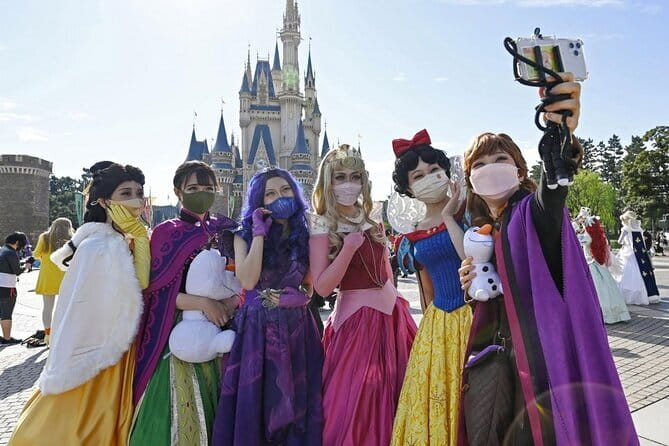 Tokyo Disney Resort Park E-Tickets with Options - Choosing your entry time: use it to fight crowds