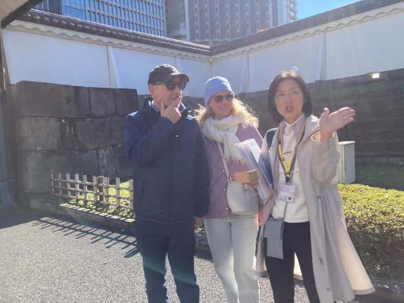 Tokyo: Edo Castle & East Garden of the Imperial Palace Tour - The koi fish highlight, and why it’s more than a photo stop