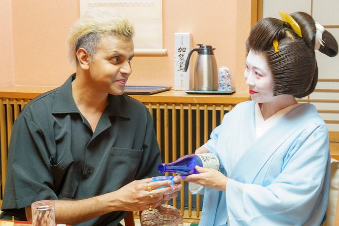 Tokyo: Exclusive Geisha Dinner Experience - Kaiseki full-course meal: local produce, careful presentation