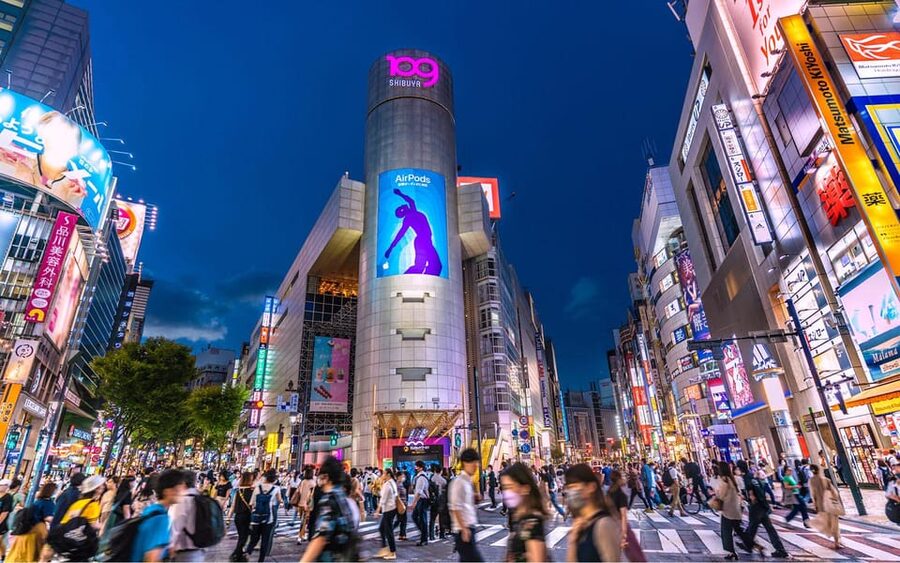Tokyo: Go Daikoku PA Fast & Furious 3 Sports Car Meetup - Daikoku to the A-Pit world: why Autobacs is worth your time