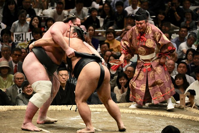 Tokyo: Grand Sumo May Tournament - Key Sumo Wins in Ryogoku