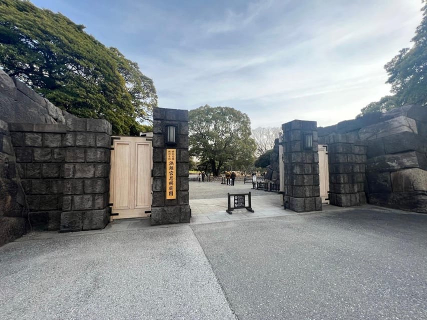 Tokyo: Hama-rikyu Gardens tour with Japanese Tea & Sweets - Should you book the Hamarikyu Gardens tour with matcha and sweets?