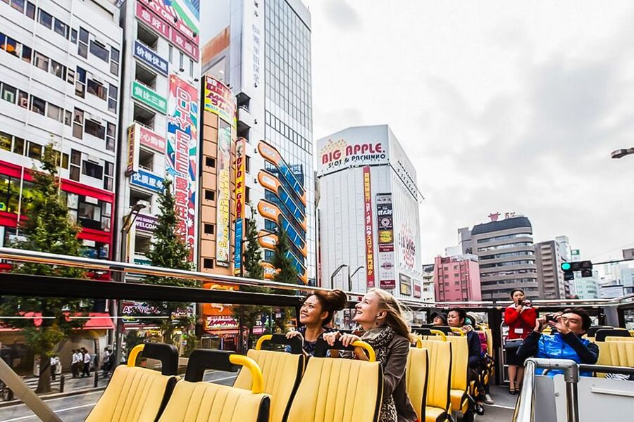 Tokyo: Hop-On Hop-Off Sightseeing Bus Ticket - How the hop-on hop-off system really feels in practice