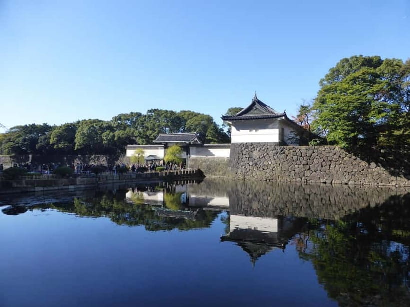 Tokyo: Imperial Palace East Gardens Walking Tour - Should you book it?