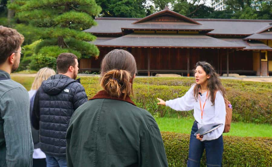 Tokyo: Imperial Palace, the history of Japan (ENGLISH GUIDE) - The Main Castle Is Gone, and That Is the Point