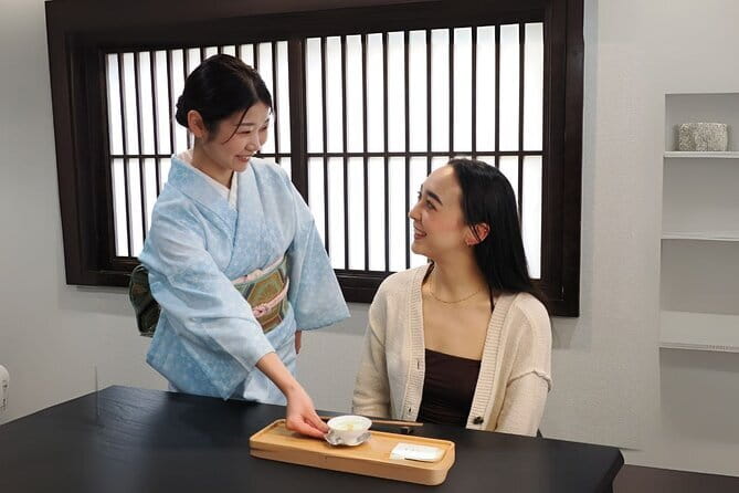 Tokyo Keen Japanese Knife and Sashimi Workshop - Tools, aprons, certificate, and the shop discount
