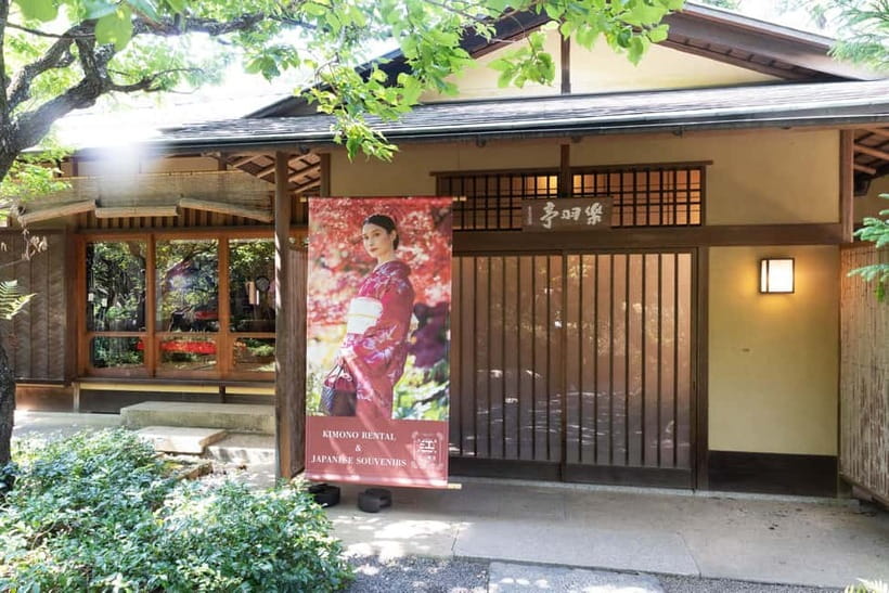 Tokyo: Kimono Rental inside Shinjuku Gyoen National Garden - Price and Value: Is $45 Worth It Here?