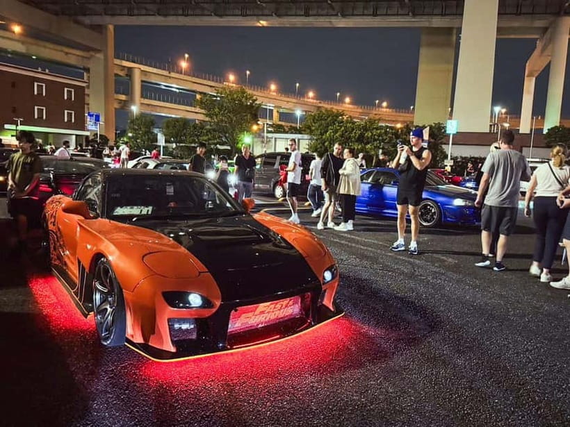 Tokyo: Legendary JDM CAR Daikoku Underground Meetup - Tokyo Tower at Night: Quick Photos, Classic Tokyo Lighting