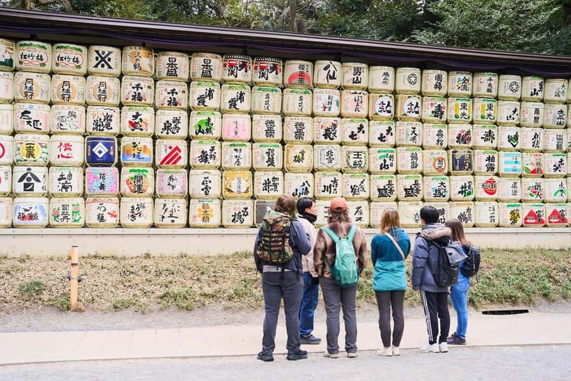 Tokyo: Meiji Shrine Walking Tour - Shinto & Imperial System - Why Meiji Shrine feels like a Tokyo reset