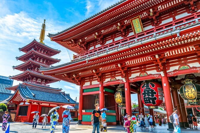 Tokyo Morning Tour : Meiji Shrine, Asakusa and Fish Market - A 4-hour loop through Meiji, Tsukiji, and Asakusa