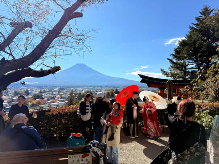 Tokyo:Mt Fuji & Hakone Day Tour with English Speaking Driver - From Tokyo to Mount Fuji 5th Station: the view test and the summer shuttle rule