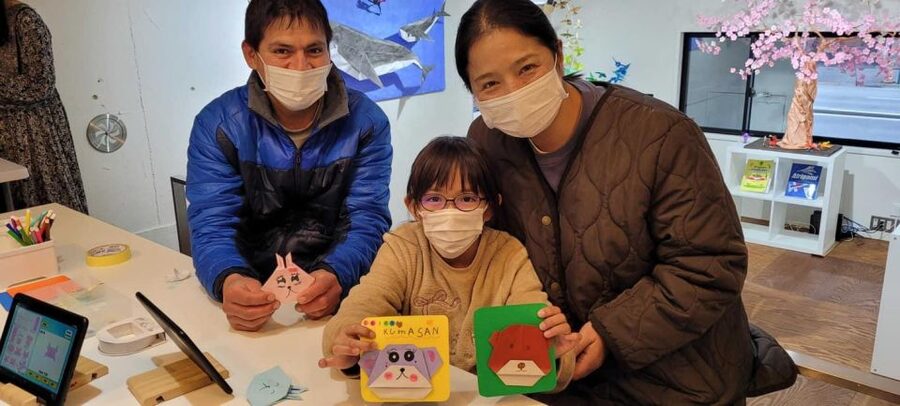 Tokyo: Origami Fun for Families & Beginners in Asakusa - How the Tablet Instruction Actually Helps Beginners