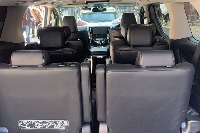 Tokyo Private Transfer from or to Narita Airport (NRT) - Dropping off in central Tokyo: right-to-your-door is the whole point