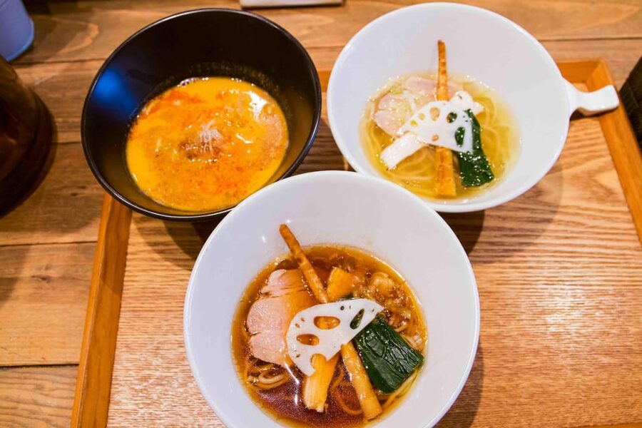 Tokyo: Ramen Tasting Tour with 6 Mini Bowls of Ramen - Food reality check: what you can and cannot eat on this tour