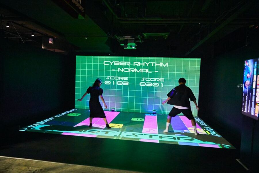 Tokyo: 'Red Tokyo Tower' Digital Amusement Park Ticket - Socks, Foot Rules, and Why Comfort Matters More Here Than Usual