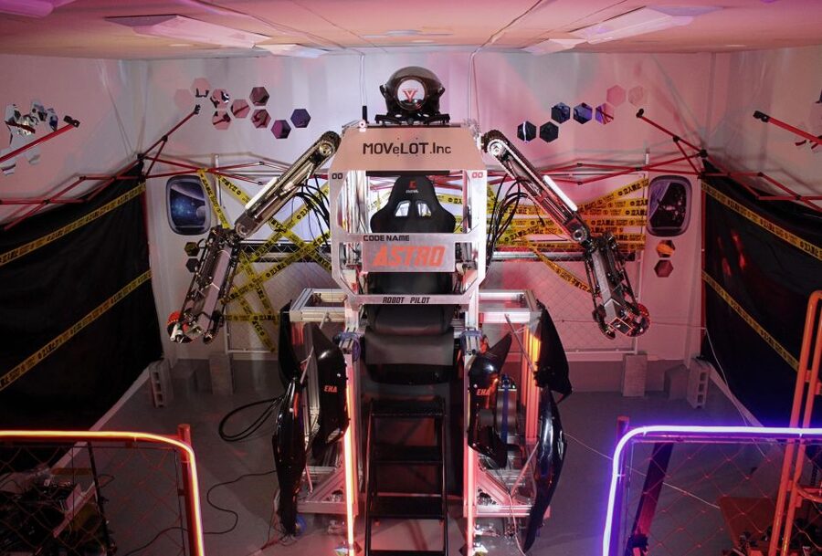 Tokyo: Robot Piloting Attraction Ticket - The alien-invasion briefing and safety rules that keep it fun